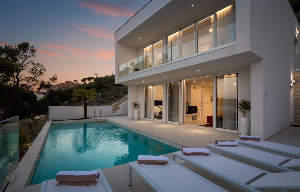 Villa Adria View With Heated Pool I Трогир Екстериор снимка