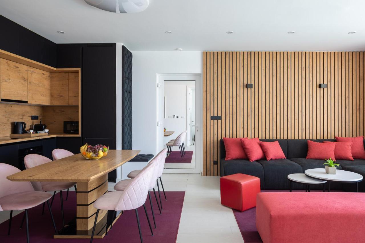 Villa Adria View With Heated Pool I Трогир Екстериор снимка